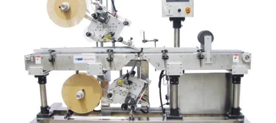 Etikettiermaschine (oben & unten) für Verpackungsmaschinen von alpha pack GmbH